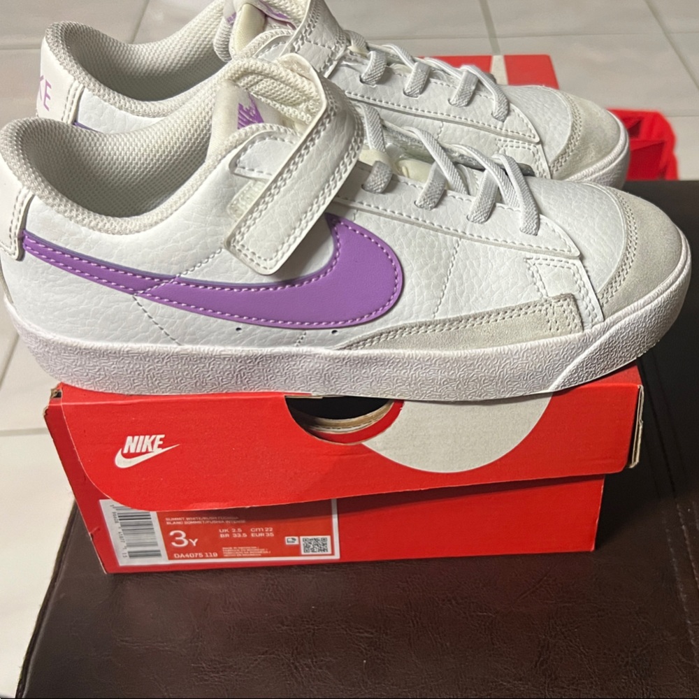 PS Nike Blazer Low-Top Sneakers